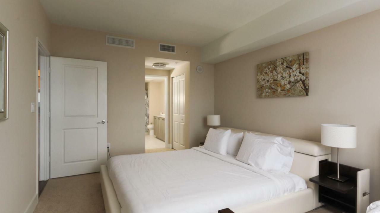 Pelicanstay In Coconut Grove Miami Coral Gables Exterior photo